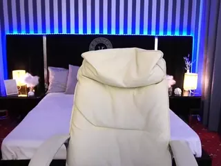 AfinaLinn's Live Sex Cam Show