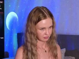 eroticann's CamSoda show and profile