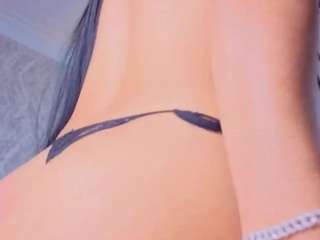 le modèle mia-oceann est en webcam porno dans un show sur le site camsoda, il possède les tags suivants: athletic,lovense,toys,tattoos,strip,squirter,sexy,orgasm,no smoking,no drinking,black hair,lush,naked,lingerie,dildo or vibrator,blowjob,cum on pussy,hazel eyes,deepthroat,dirty talk