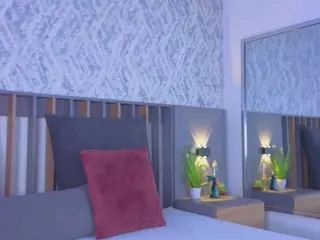 Mia-Oceann's Live Sex Cam Show