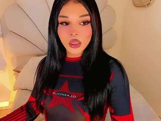 valentinamarinn Live Webcam on CamSoda