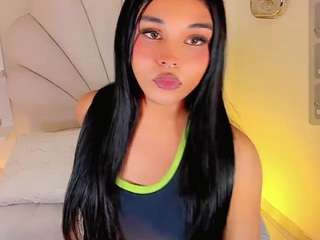 valentinamarinn Live Webcam on CamSoda