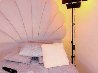 ValentinaMarinn live cam — anal toys, average, black hair
