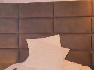 ValentinaMarinn live cam preview