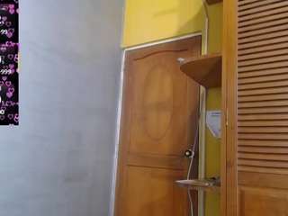 alicurly webcam