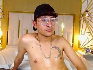 ALICE AND TOM