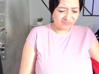 julietakane Live Webcam on CamSoda