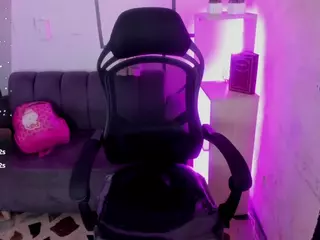 JulietaKane's Live Sex Cam Show
