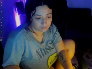 JulietaKane's Live Sex Cam Show