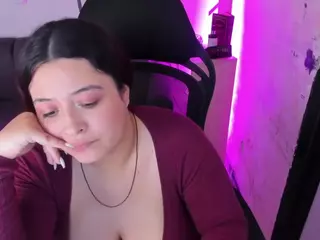 JulietaKane's Live Sex Cam Show