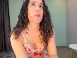 CristalGold's Live Sex Cam Show