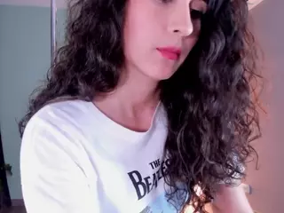 CristalGold's Live Sex Cam Show