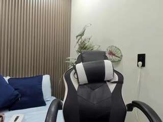  dania-miller chat room