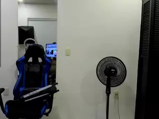 dania-miller's Live Sex Cam Show