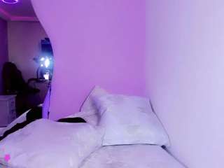 shanelengel Live Webcam on CamSoda