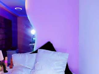 shanelengel Live Webcam on CamSoda