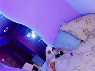 shanelengel Live Webcam on CamSoda