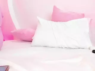 Artica Belle's Live Sex Cam Show