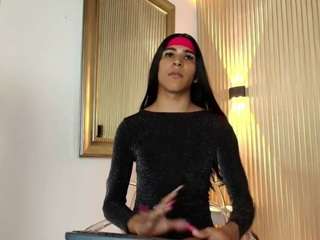 lilielbe22 Live Webcam on CamSoda