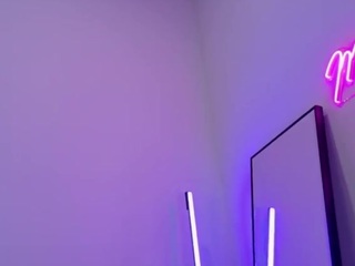midnightrose11 Live Webcam on CamSoda