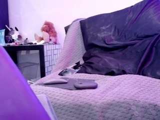 midnightrose11 webcam