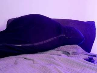 midnightrose11 Live Webcam on CamSoda