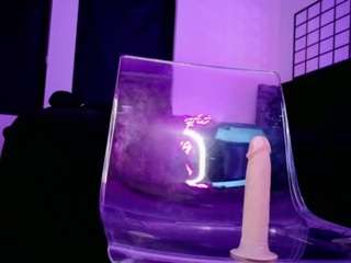 midnightrose11 webcam