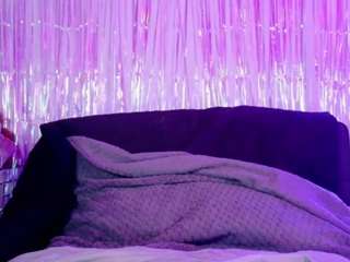 midnightrose11 webcam