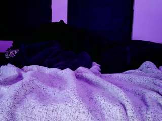 midnightrose11 webcam