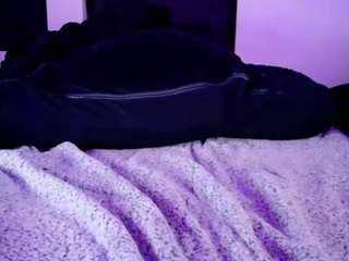 midnightrose11 webcam