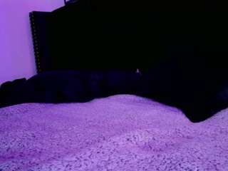 midnightrose11 webcam