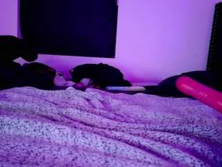 midnightrose11 webcam