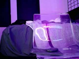 midnightrose11 webcam