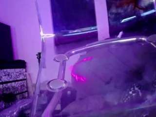 midnightrose11 webcam