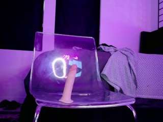 midnightrose11's live room