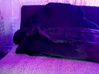 midnightrose11 live webcam show