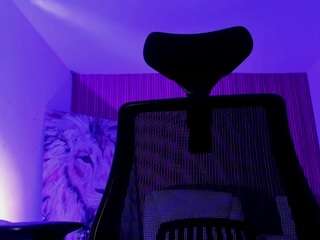 melannyluv Live Webcam on CamSoda