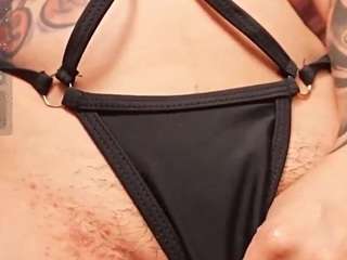 melannyluv's CamSoda show and profile