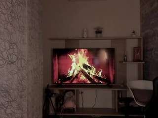 melannyluv's CamSoda show and profile