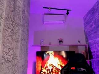 melannyluv live cam profile