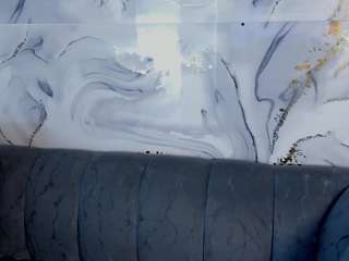 MelannyLuv live cam preview