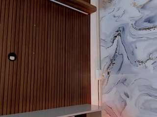MelannyLuv live cam preview