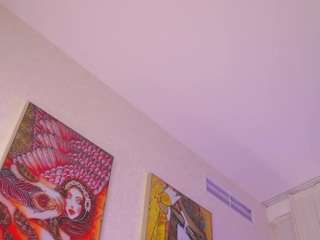 Lili live webcam on Soda Cams