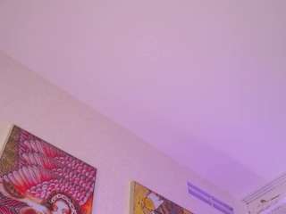 Lili live webcam show