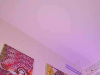 Lili live webcam show