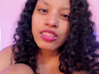 Mingieerouse's cam show statistics and live stream