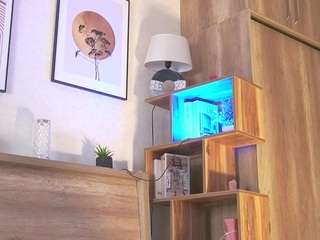 Kate live webcam show
