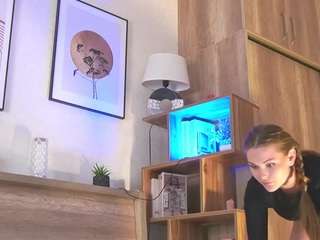 Kate live webcam show