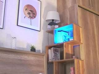 Neldaherington's cam show statistics and live stream
