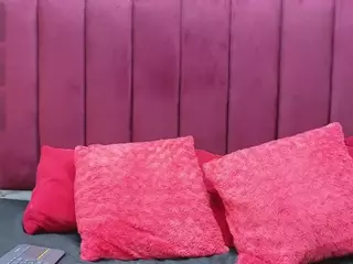 PAULABOTERO's Live Sex Cam Show